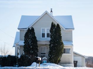 266 E Montello St, Montello, WI 53949