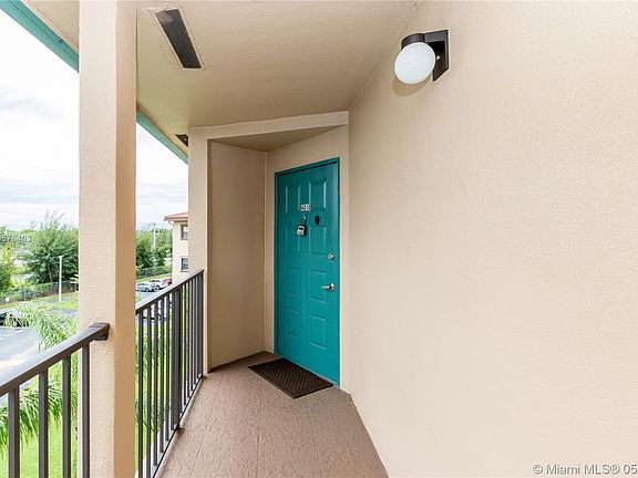 2nd image of 900 SW 125th Way APT 401R