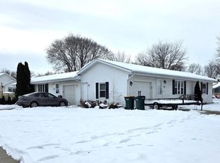 1508 Endl Boulevard 501 Nadig Ct, Fort Atkinson, WI 53538