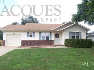 1407 W Snider St, Ozark, MO 65721