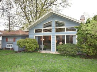 1021 W New York Ave, Oshkosh, WI 54901