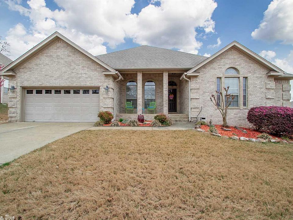 1st image of 9216 Wooded Acres Cir