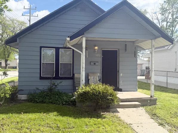 1788 Warwick Ave, Lincoln Park, MI 48146
