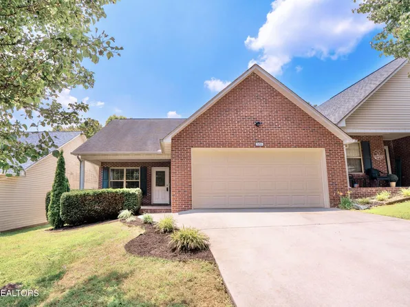 5255 Avery Woods Ln, Knoxville, TN 37921