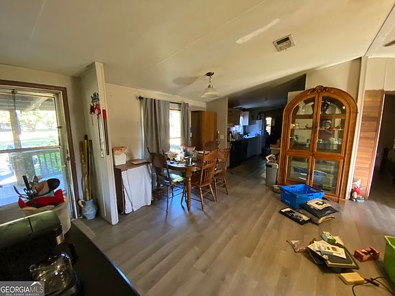 5th image of 106 Faye Dr