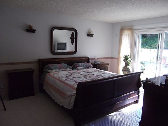 Master Bedroom has Closet Organizers