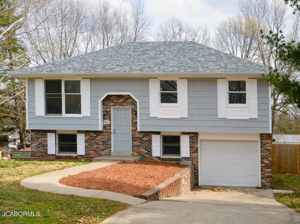 5017 Shady Ln, Jefferson City, MO 65109