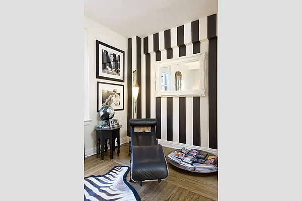 Sold by Stribling | media 12