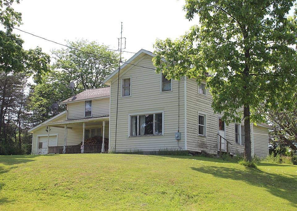 1st image of 3605 Simcoe Rd
