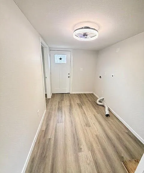 1819 Carr St — Photo 3