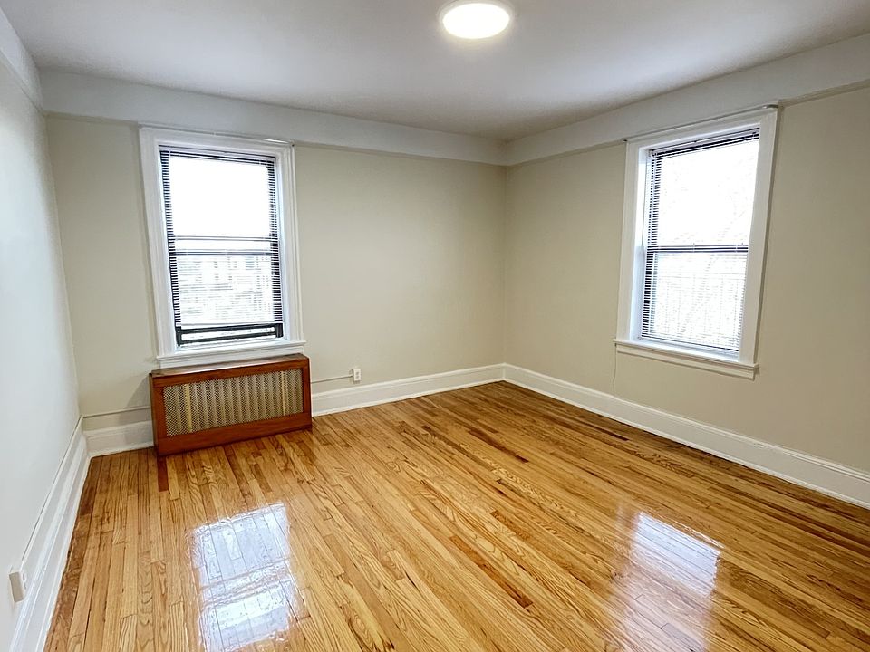 1st image of 31-30 37th St #2