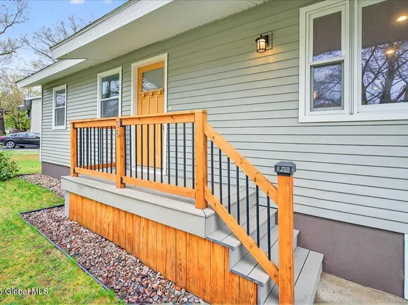 56 Coachman Drive, Ballston Spa, NY 12020