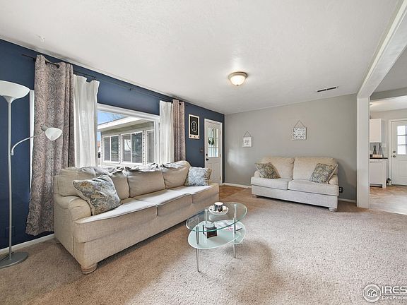 3rd image of 1009 W Beaver Ave