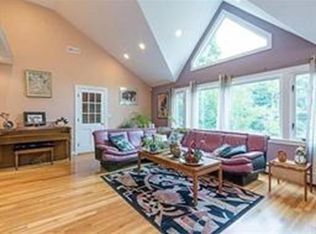 31 Walker Ln, Needham, MA 02492