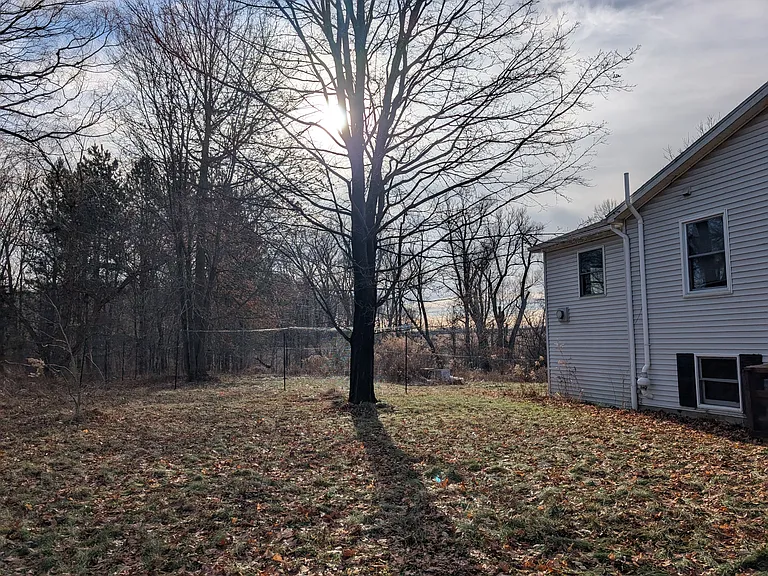 6056 Seneca Rd — Photo 13