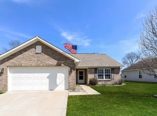 657 Sedgewick Ln, Greenfield, IN