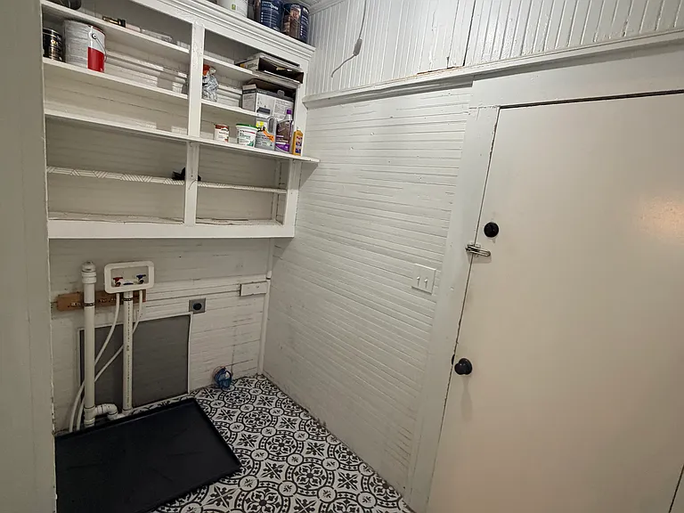 1003 Lexington Ave — Photo 27