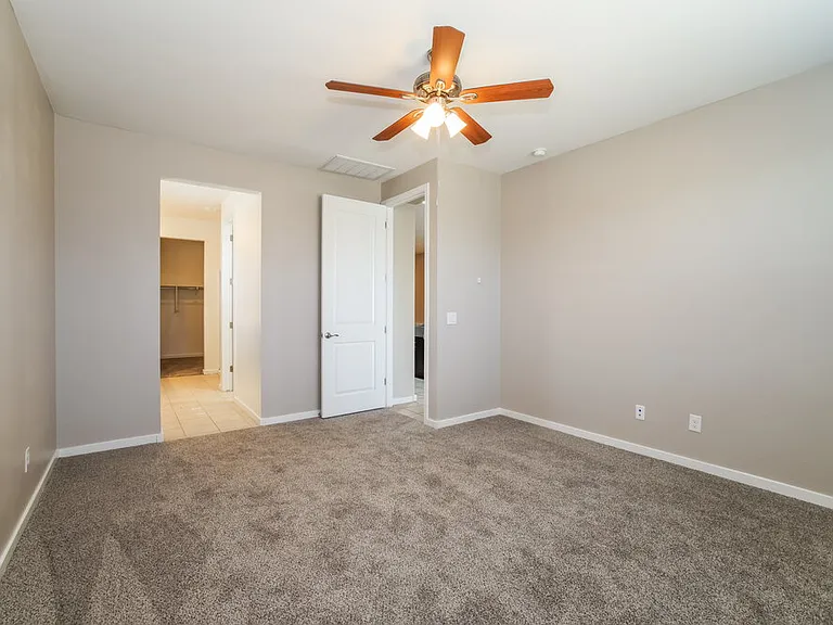 11022 W Marguerite Ave — Photo 8