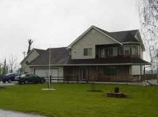 9512 N Little Point Rd, Stilesville, IN 46180