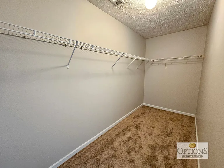 752 Georgetown Ct — Photo 18
