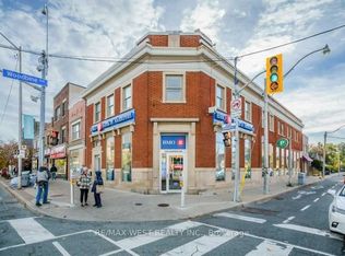 2083 Danforth Ave #202, Toronto, ON M4C 1K1