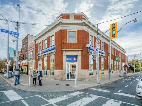 2083 Danforth Ave #202, Toronto, ON M4C 1K1