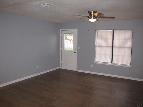 4th image of 6301 Nashville Ave