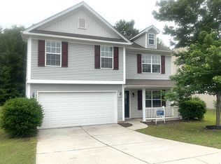15215 Edgewater Forest Ln, Charlotte, NC 28278