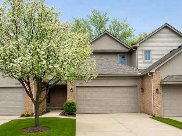 4896 Royal Cove Dr, Shelby Twp, MI 48316