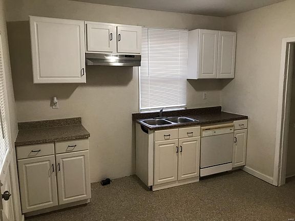 2nd image of 117 Elkan Ave