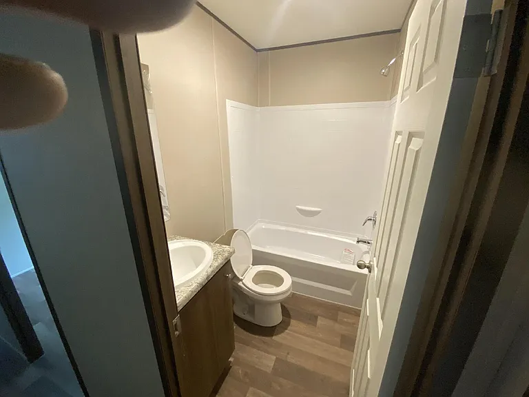 57 Nobles Park St — Photo 12