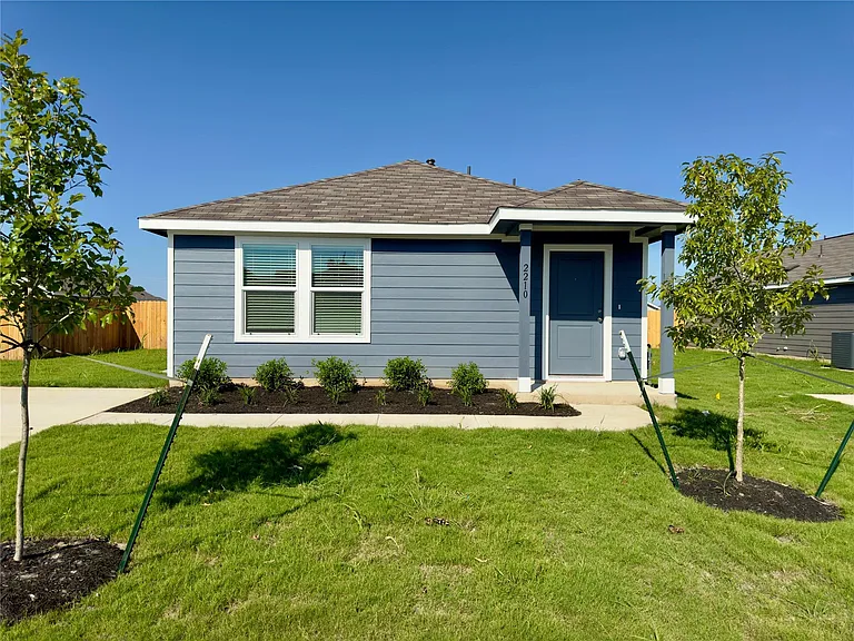 2210 Cyclone Dr — Photo 28