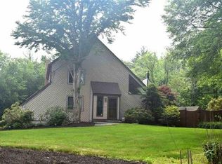 199 Wheel Wright Rd, Hampstead, NH 03841