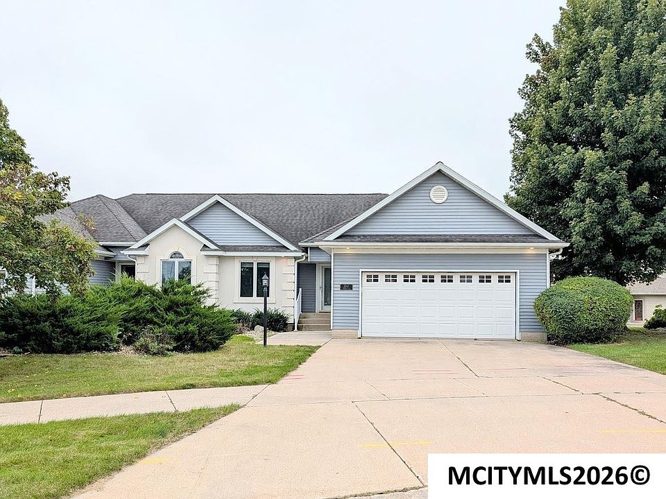 1st image of 3247 Pinnacle Ct