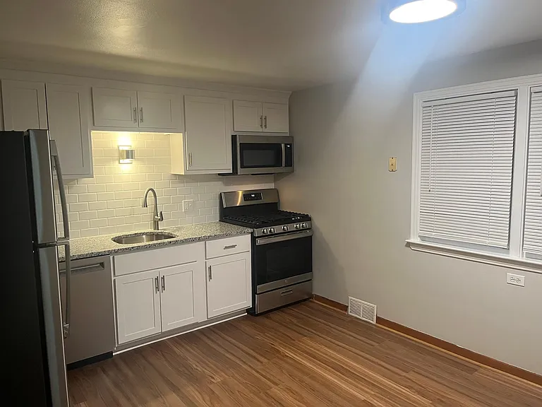 321 Crosby Ave #UPPER — Photo 4