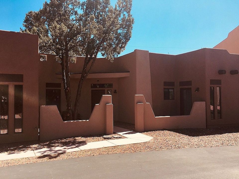 1st image of 33 Monterey Cir