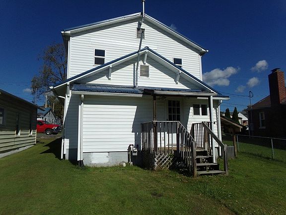 2nd image of 323 Bluefield Ave