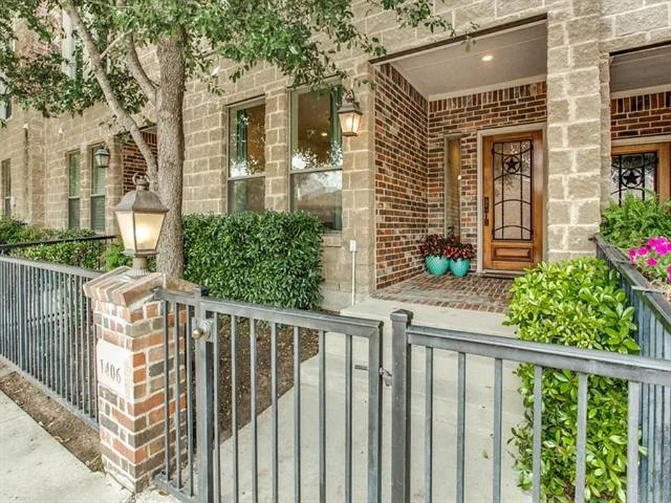 3 bed, 3.5 bath, 2265 sqft, $3,500 — Photo 2
