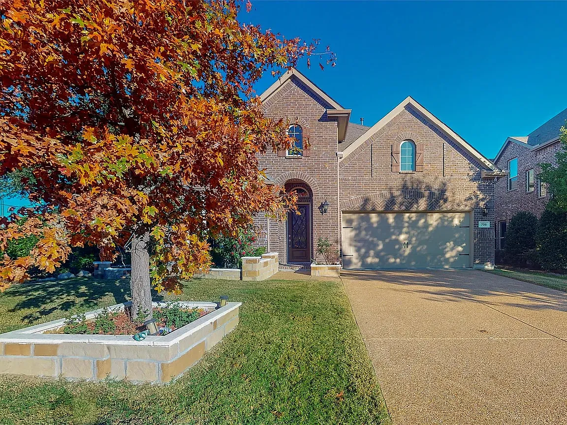 4 bed, 3198 sqft, $3,300 — Photo 1