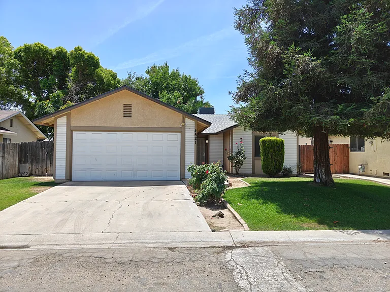 4521 Blossom Valley Ln — Photo 1