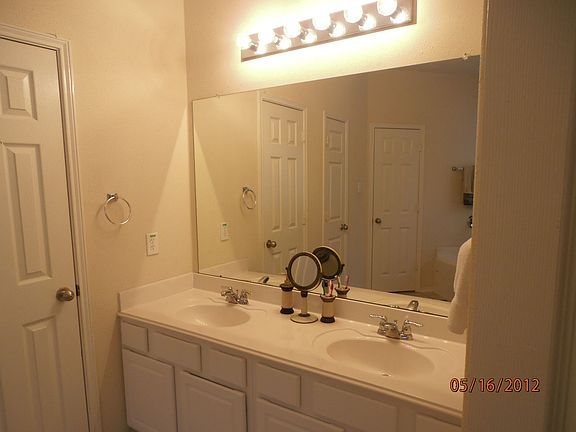 2nd image of 20202 Niagara Falls Dr
