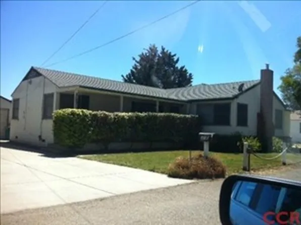 210 Stubbs Ln, Santa Maria, CA 93455