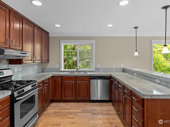 3rd image of 2306 W Bertona Street