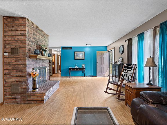 4th image of 4940 Cedar Ridge Cir