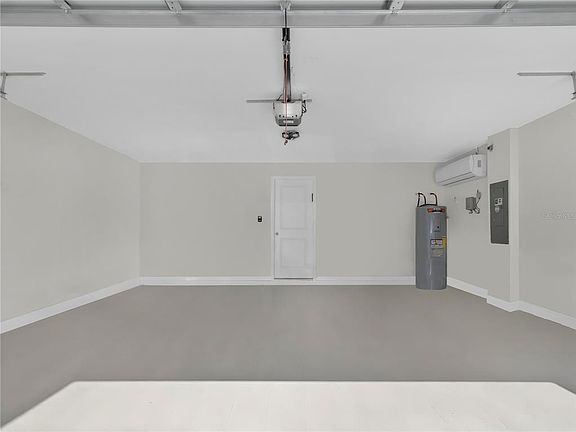 2nd image of 16767 Sunburst Lake St