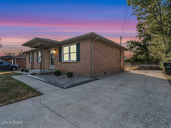 4th image of 201 Wilmington Dr