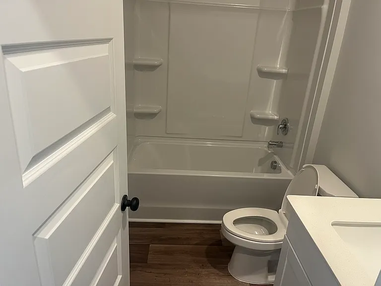 1030 Harbor Dr — Photo 11