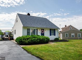 1909 Preston Ave, Willow Grove, PA 19090