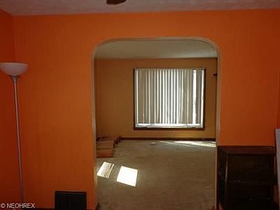 4th image of 4161 W 157th St