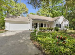 18 Cranberry Ln, Hilton Head Island, SC 29926
